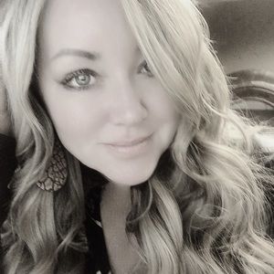 Meet your Posher, Stacy